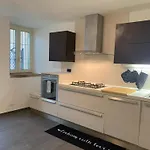 Spazio Perlasca 1 - *