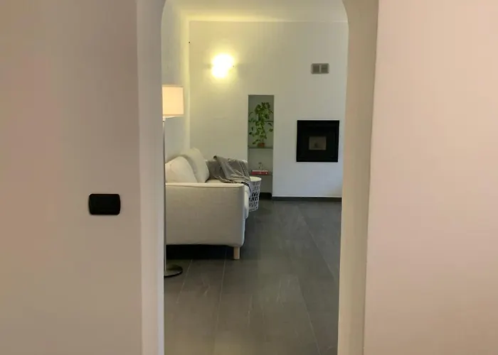 Spazio Perlasca 1 - * Черноббио