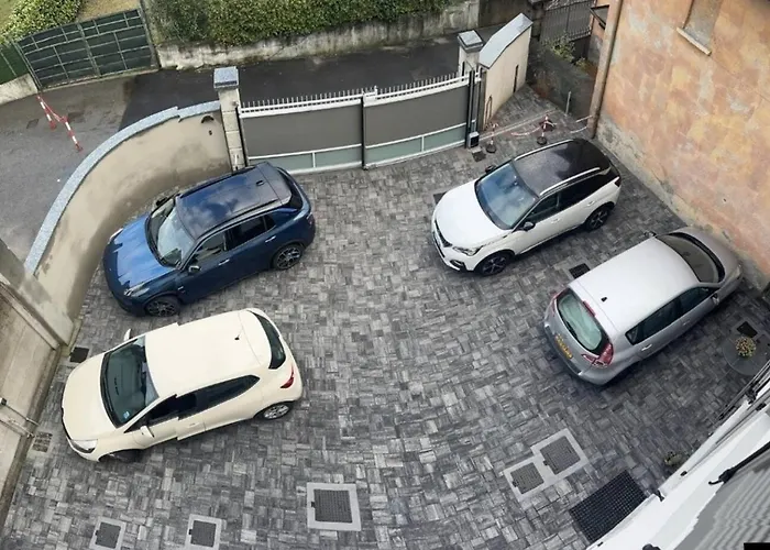 Апартаменты Spazio Perlasca 1 - *